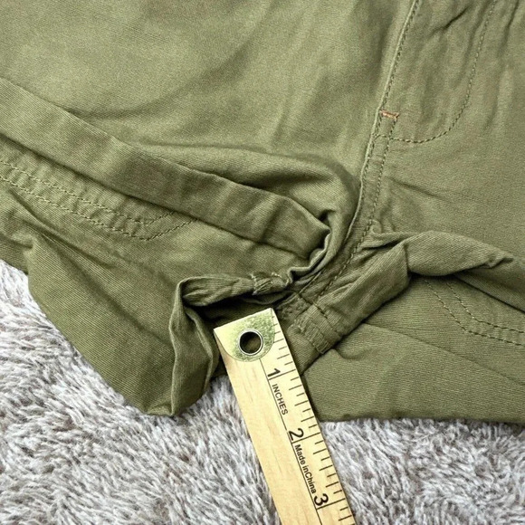 Roxy Shorts Womens Cheeky Chino Hot Pants Mid Rise Cuffed Green - Picture 8 of 16